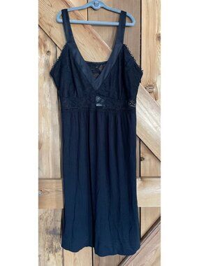 Soma Lingerie Sleepwear Chemise Slip M Black Solid Lace Trim, NWT's